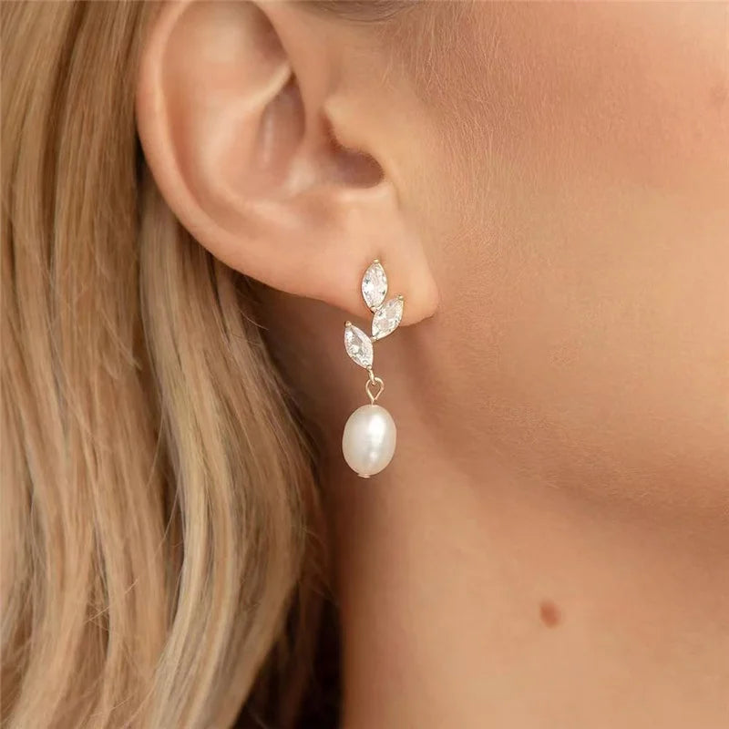 Luxury Water Drop Imitation Pearl Drop Stud Earrings For Women Girls White Crystal Zircon Earring  Wedding Festival Jewelry Gift