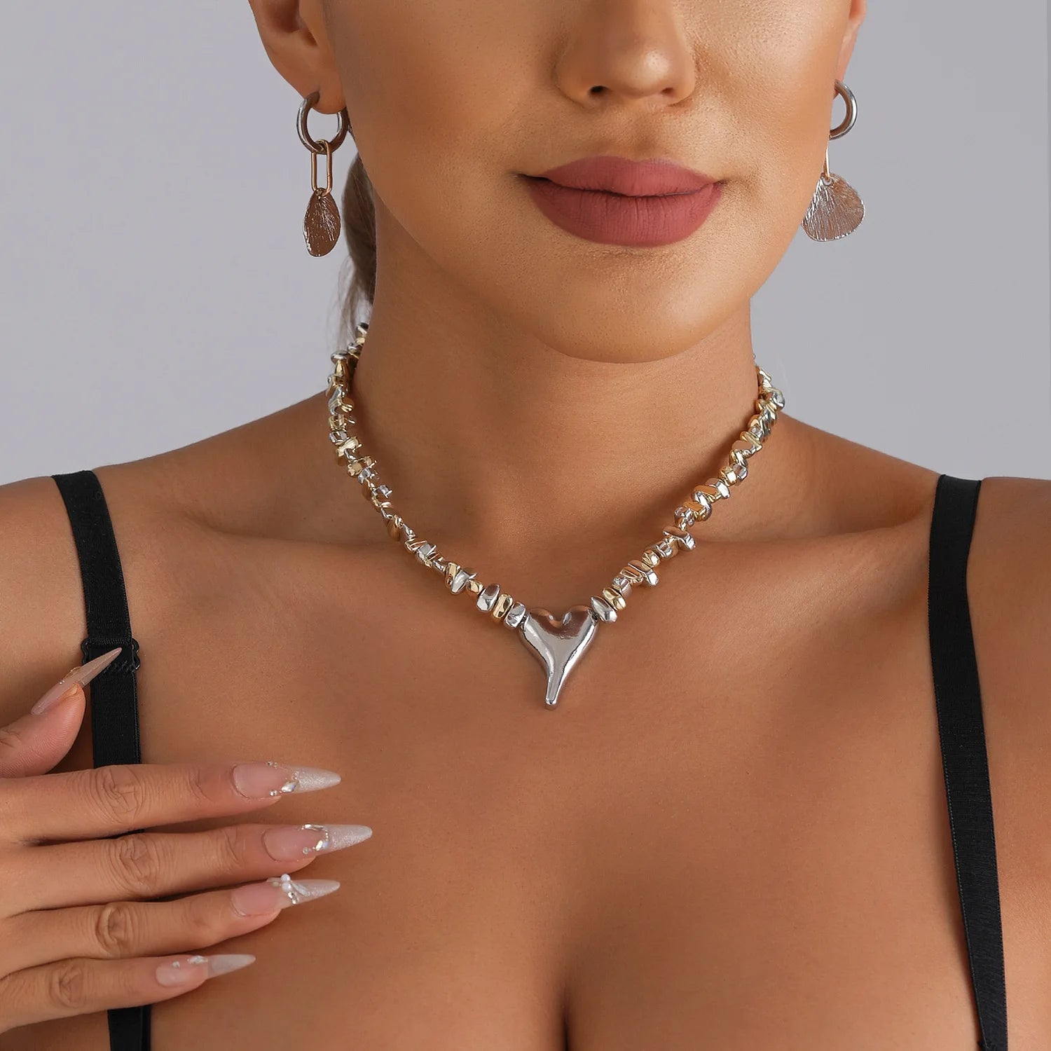 Heart Beaded Necklace for Women Boho Crystal Class Gravel Clavicle Chain Cool Y2K Choker Exquisite Jewelry Accessories украшения