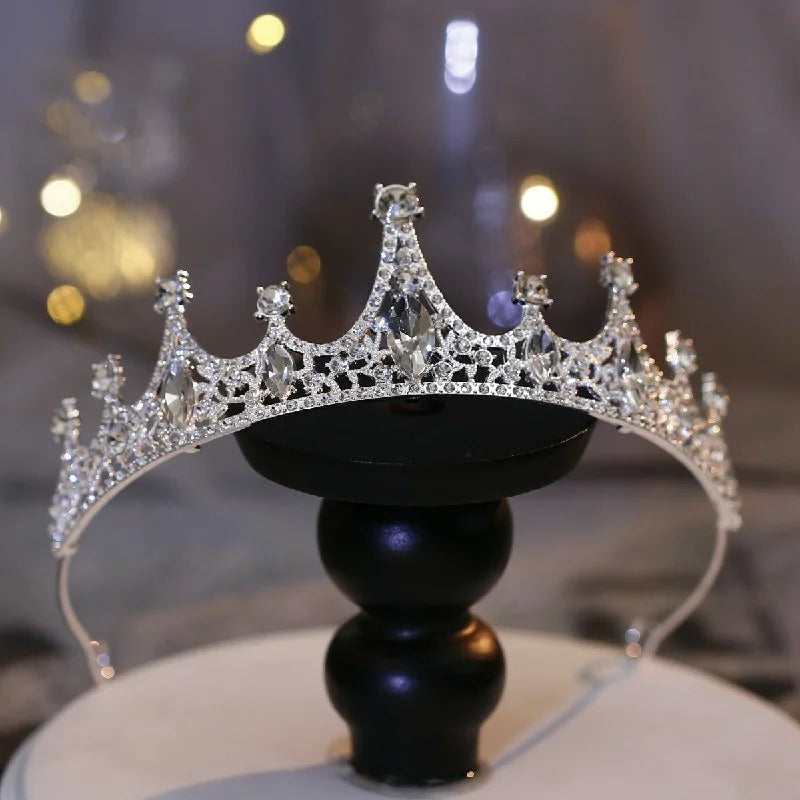1pc Elegant Rhinestone Bridal Tiara - Alloy Wedding Hair Crown with Sparkling Accents for Brides, Prom, Formal Events